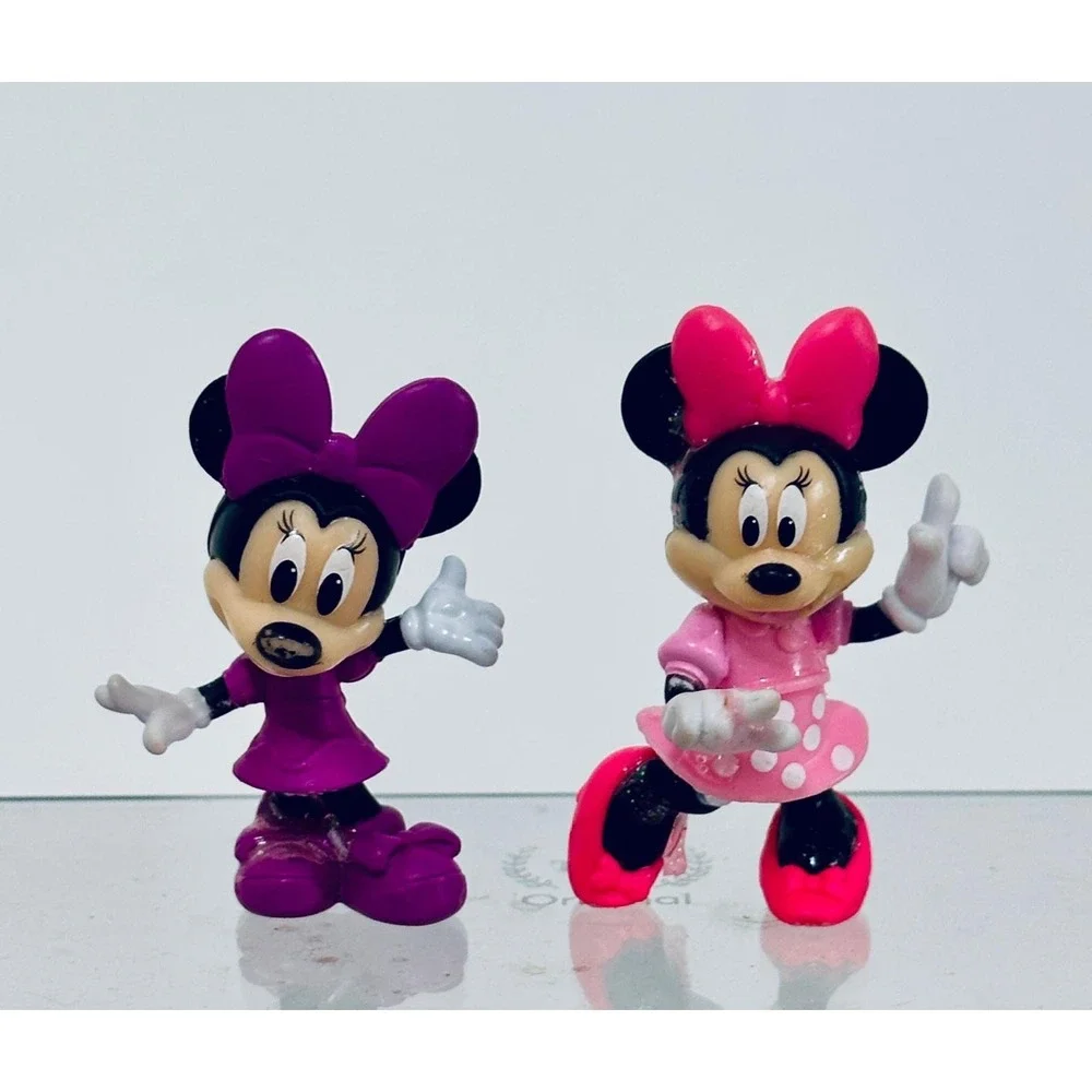 Disney Minnie Mouse Figurines Lot of‎ 10 and 2 Keychain Charms Collection
